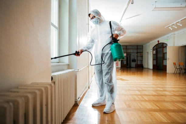Best Wildlife Control Services  in Farmersville, CA